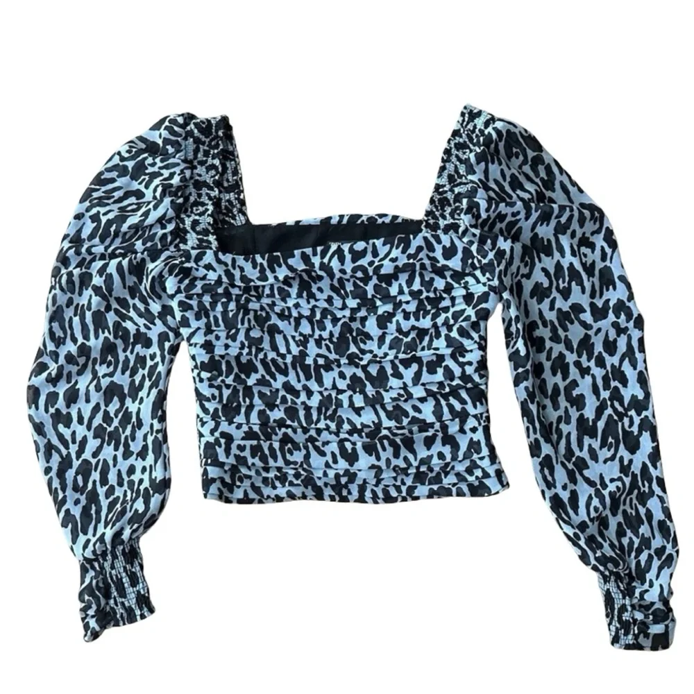ZARA Womens Blue Animal Print Balloon Long Sleeve Pleated Crop Blouse Top Small